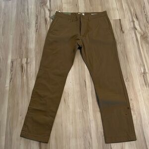 Good fellow chino pants. Size 34x30, new with tags, tan